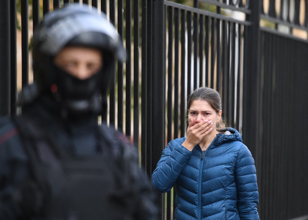 Russie : après une tuerie à l’université, le choc et le deuil à Perm