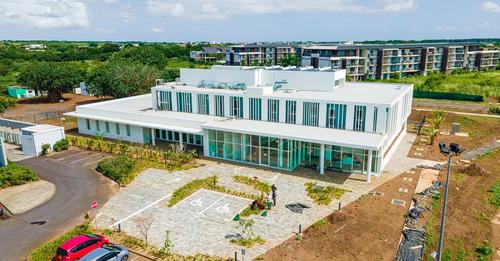 Dans le nord : Mont-Choisy Bois-des-Champs et la clinique C-Care livrés