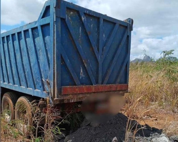 déversement sauvage de débris de construction