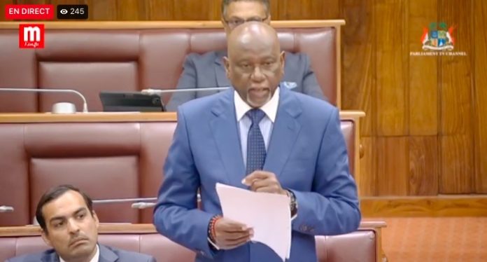 Joe Lesjongard au Parlement - 28 octobre 2025